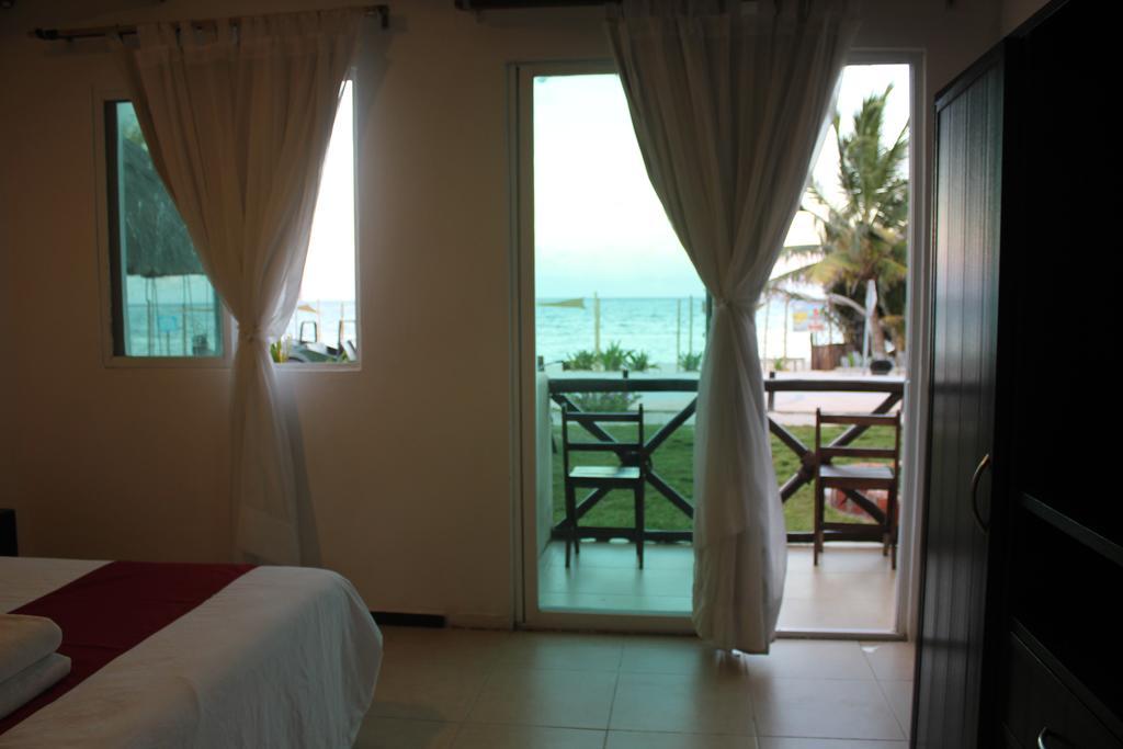 Hotel Arenas Mahahual Eksteriør bilde